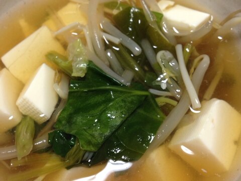 ほうれん草と豆腐のスープ